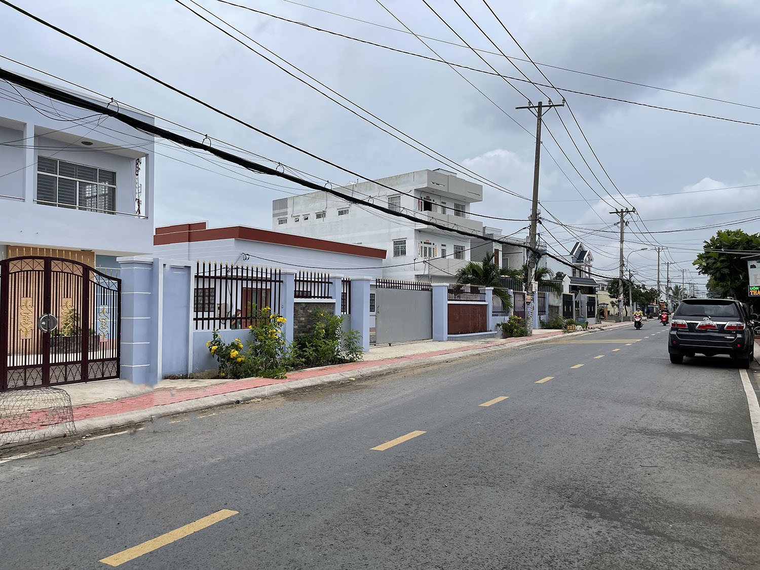 Bán Nhà, Đất Mặt Tiền Dương Đình Cúc, Bình Chánh : Diện tích 4800m2 thổ cư, Giá rẻ 35 triệu/m2